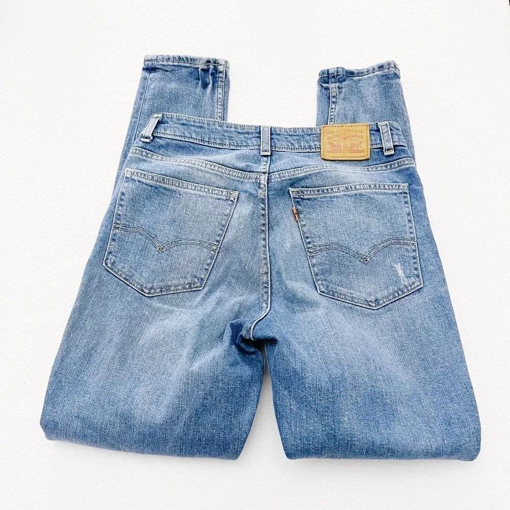 Levis orange tab